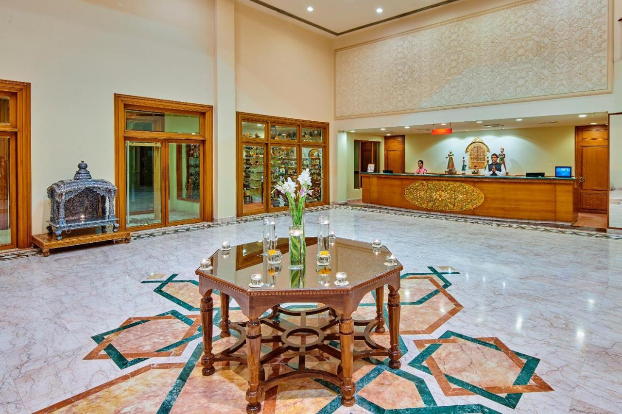 The Ummed Jodhpur Palace Resort & Spa Buitenkant foto
