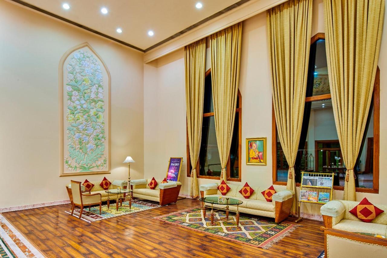 The Ummed Jodhpur Palace Resort & Spa Buitenkant foto