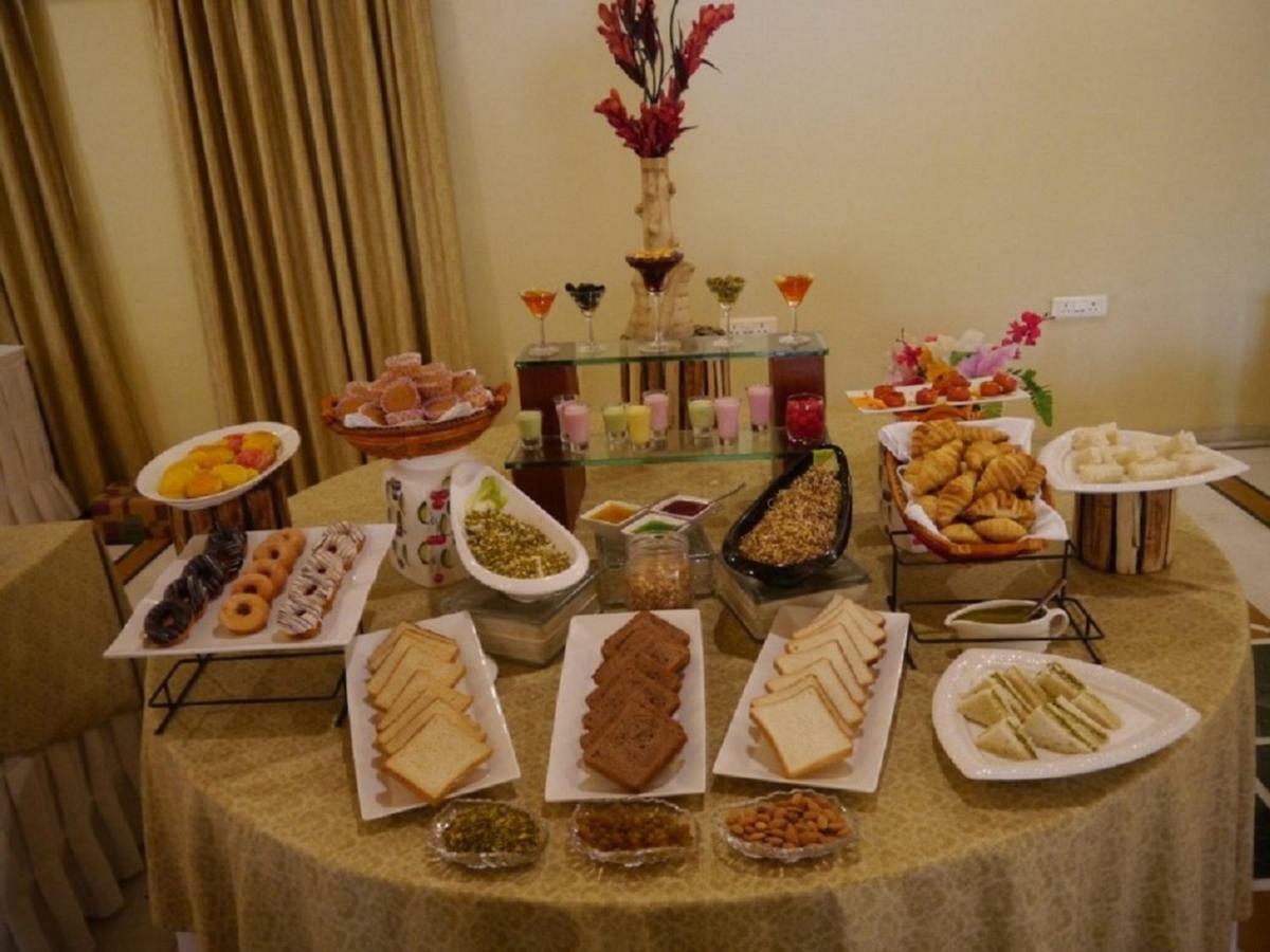 The Ummed Jodhpur Palace Resort & Spa Buitenkant foto